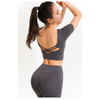 Les femmes personnalisent le T-shirt de sport à dos croisé d'entraînement à bretelles croisées pour les T-shirts de remise en forme d'entraînement de yoga